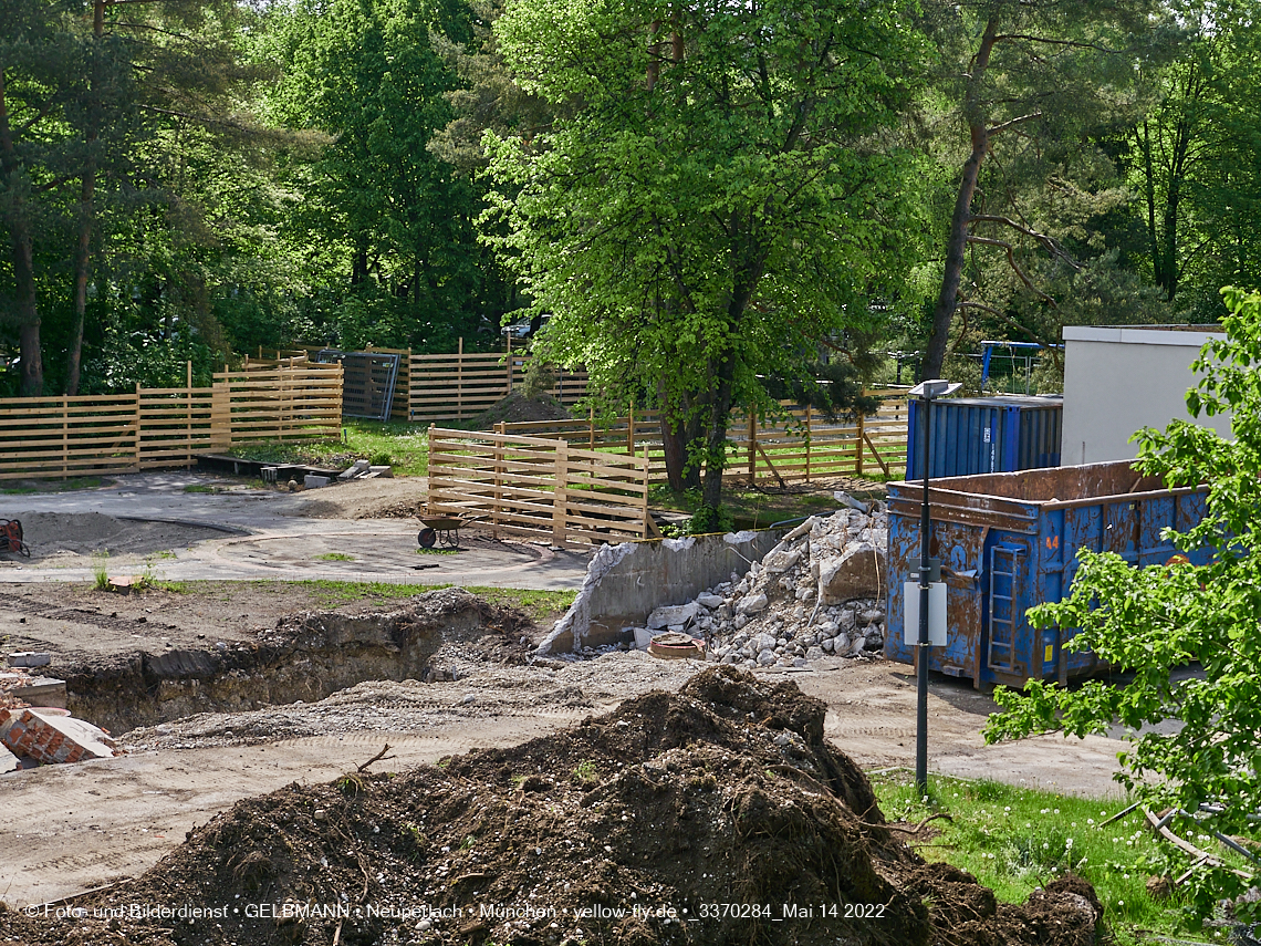 14.05.2022 - Baustelle am Haus für Kinder in Neuperlach